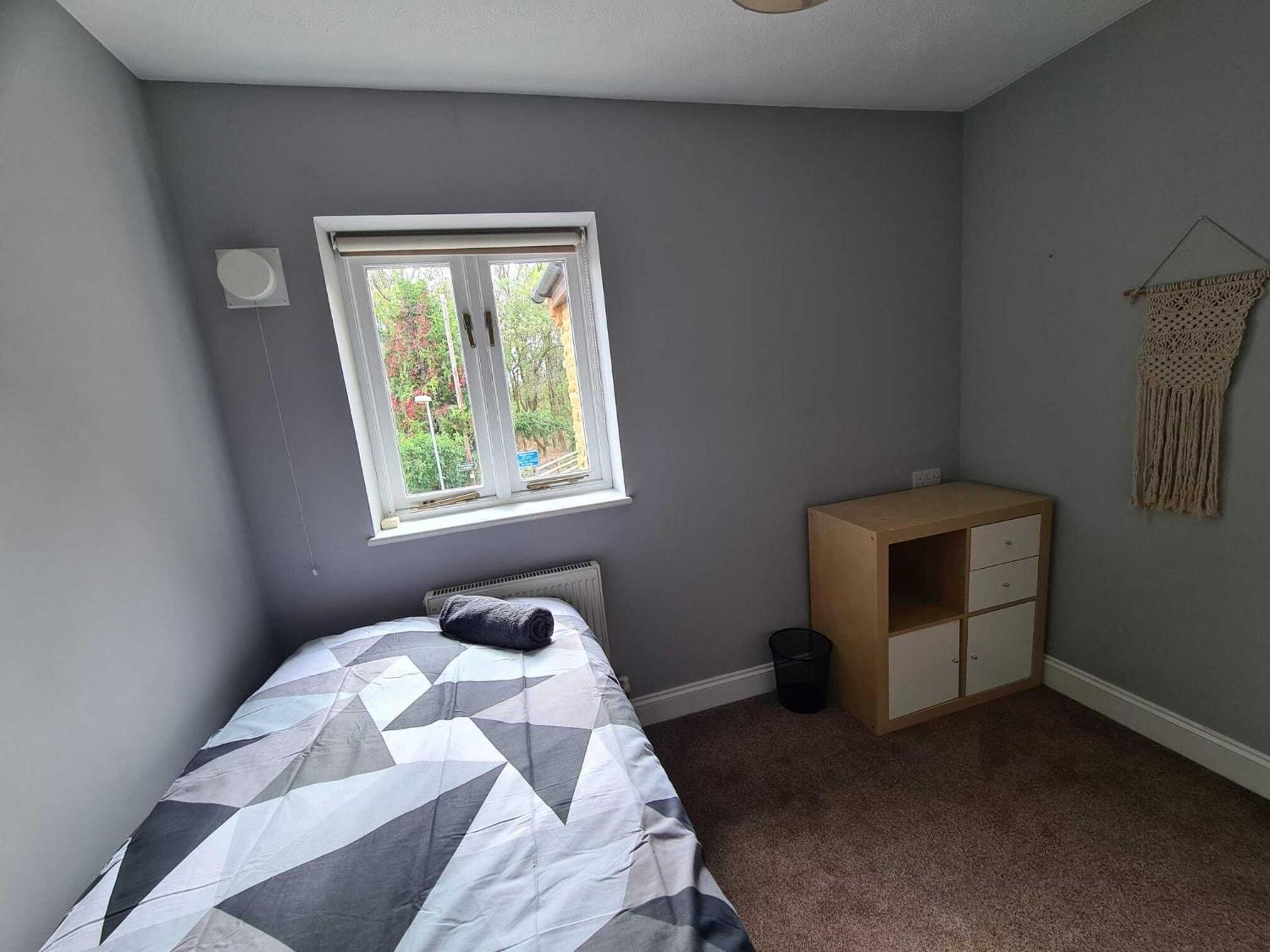 Family - High Street Holiday home Northampton