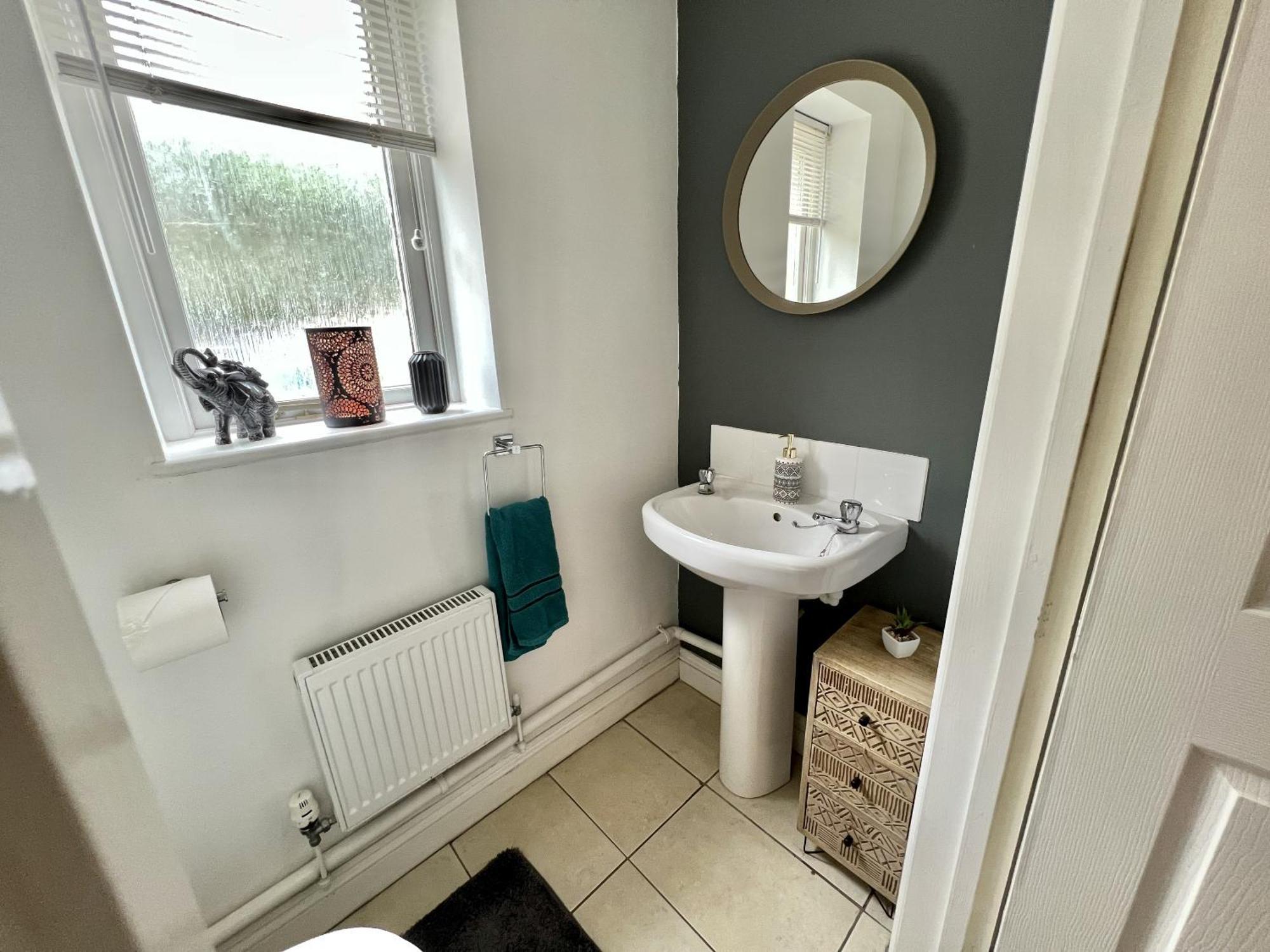 Family - High Street Holiday home *