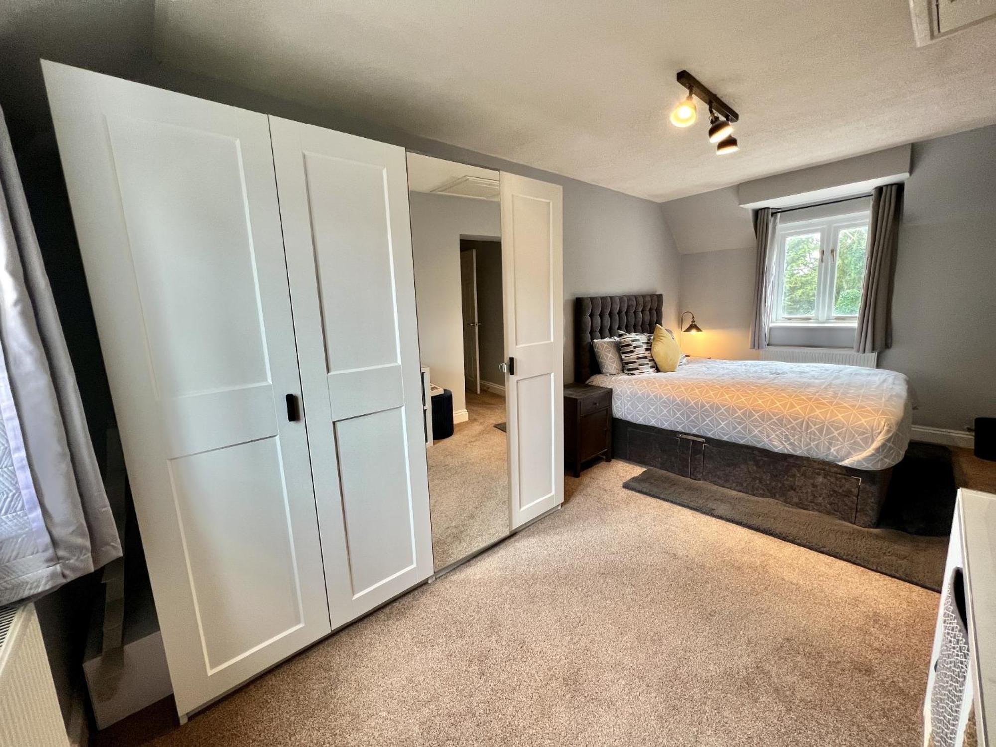 Family - High Street Holiday home Northampton