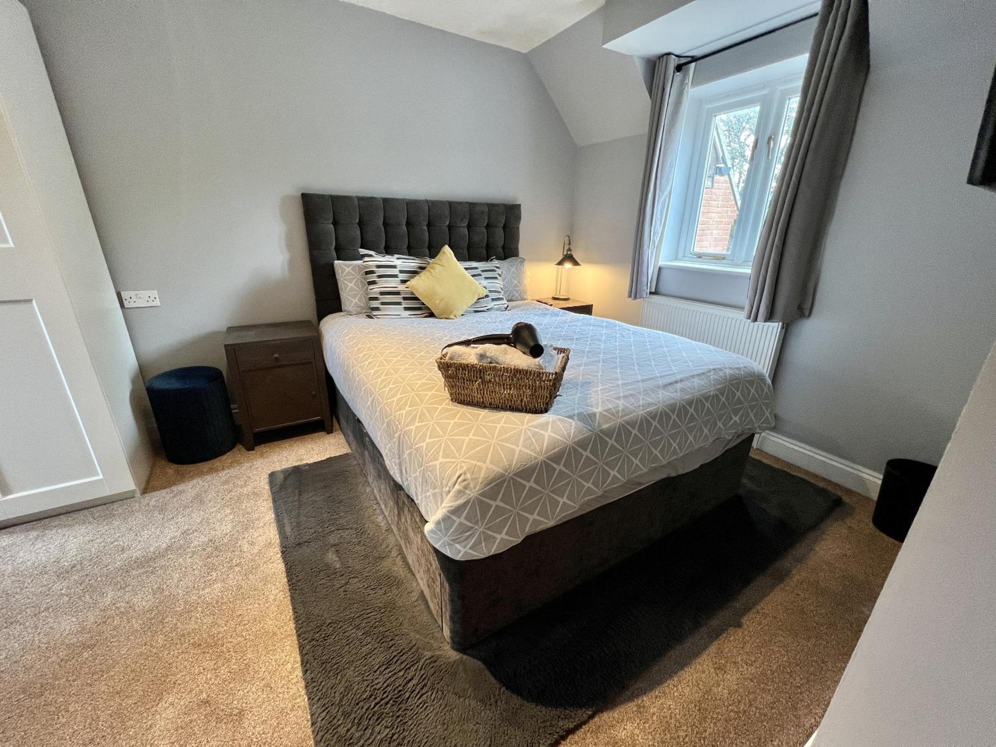 Family - High Street Holiday home