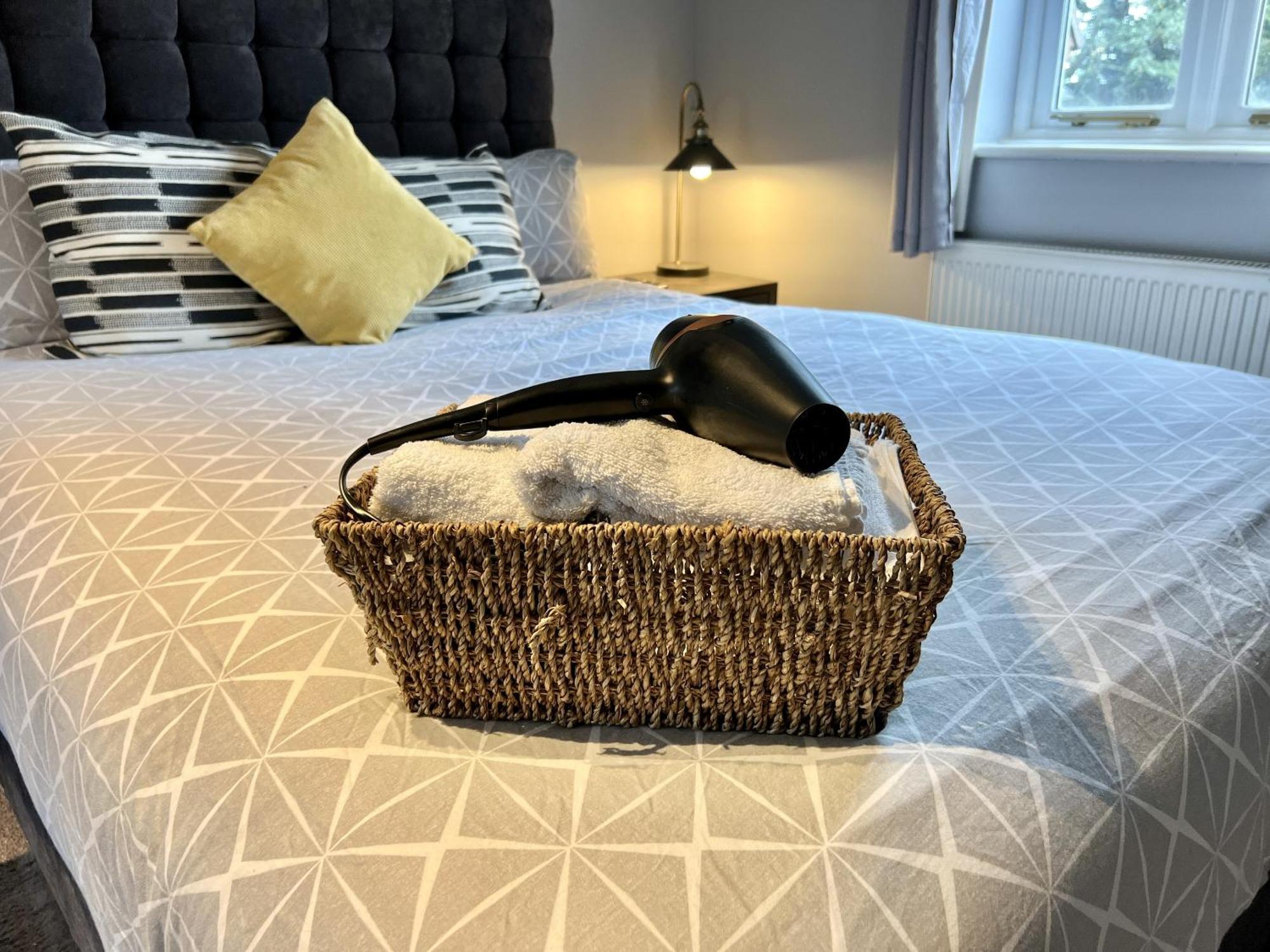 Family - High Street Holiday home Northampton